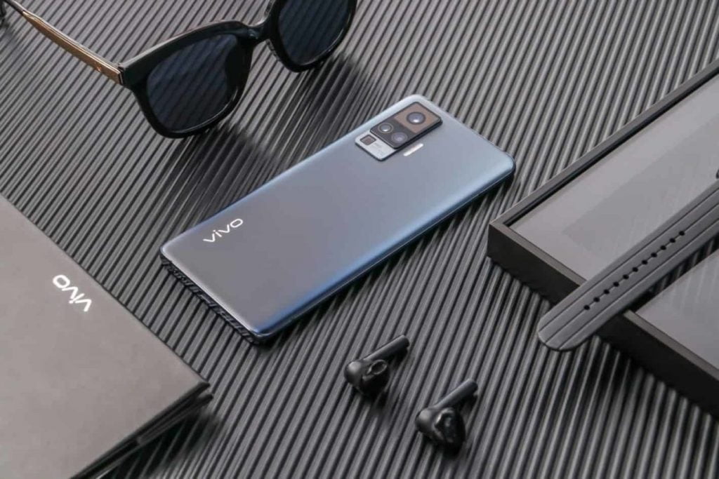Vivo X50 is a great device, slim and slick design is also quite attractive